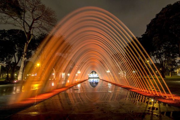 Fuente tunel de las sorpresas