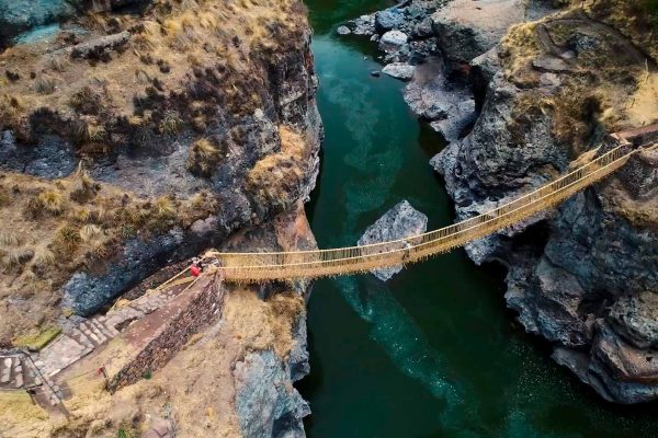 Qeswachaka-El-Ultimo-Puente-Inca