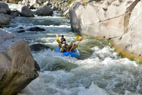 from-arequipa-rafting-on-the-chili-river-2662542